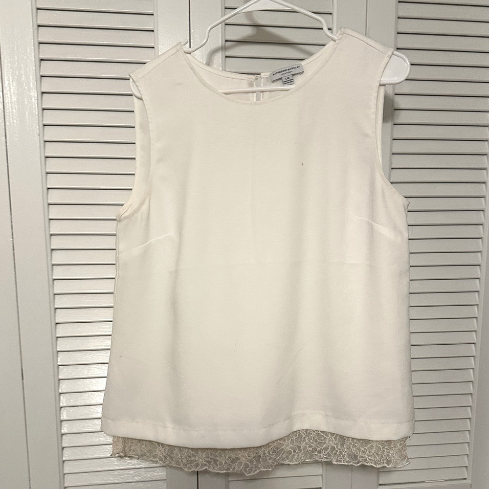 White blouse with lace bottom